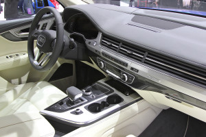 Audi Q7 (3)