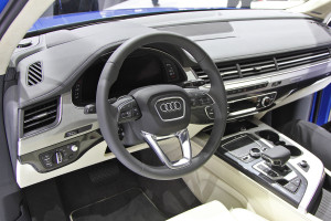 Audi Q7 (4)