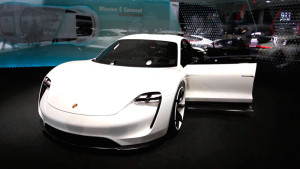 Porsche Mission E Concept IAA 2015 - 60