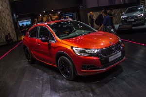 ds4-crossback-1