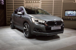 ds4-crossback-5